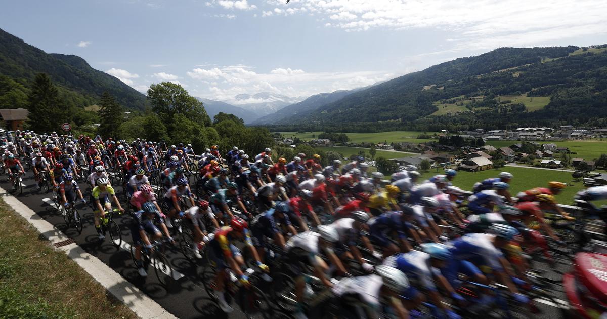 EN DIRECT Tour de France 2023 début de 15e étape animé avant un