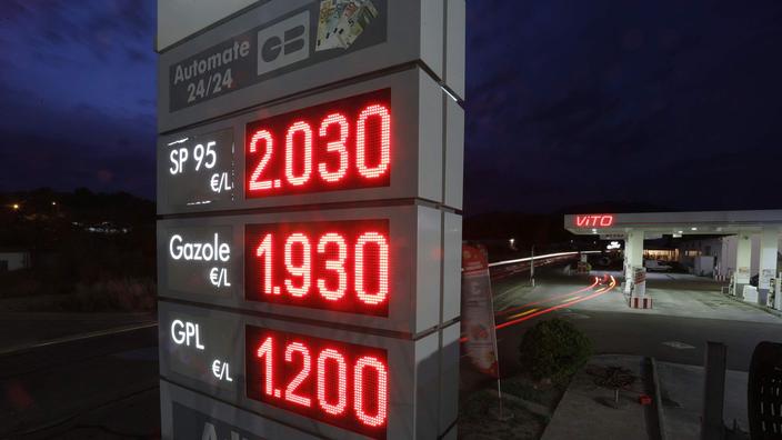 Carburants le prix du gazole revient à un niveau record en France