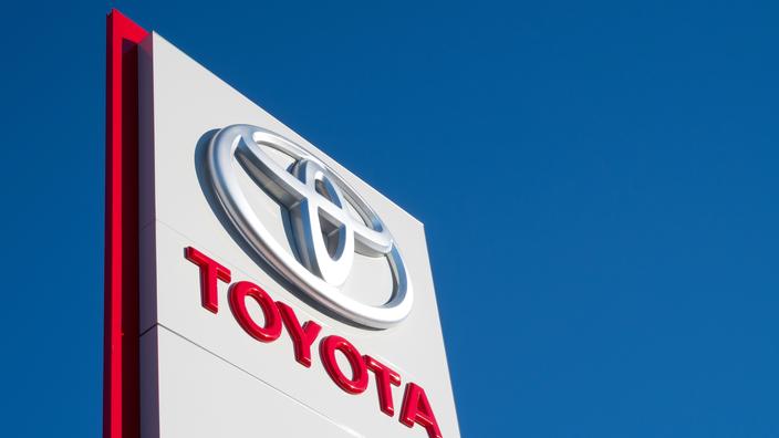 Numéro un mondial de l automobile Toyota maintient ses objectifs pour