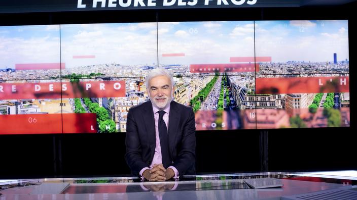 Audiences CNews première chaîne info de France cette semaine creuse