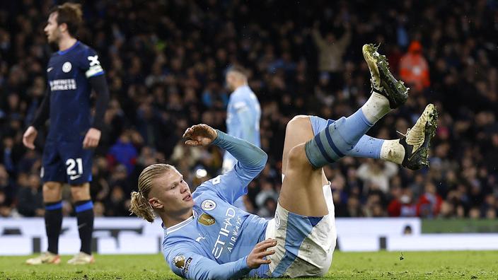 Premier League Manchester City cale face à Chelsea et perd une place