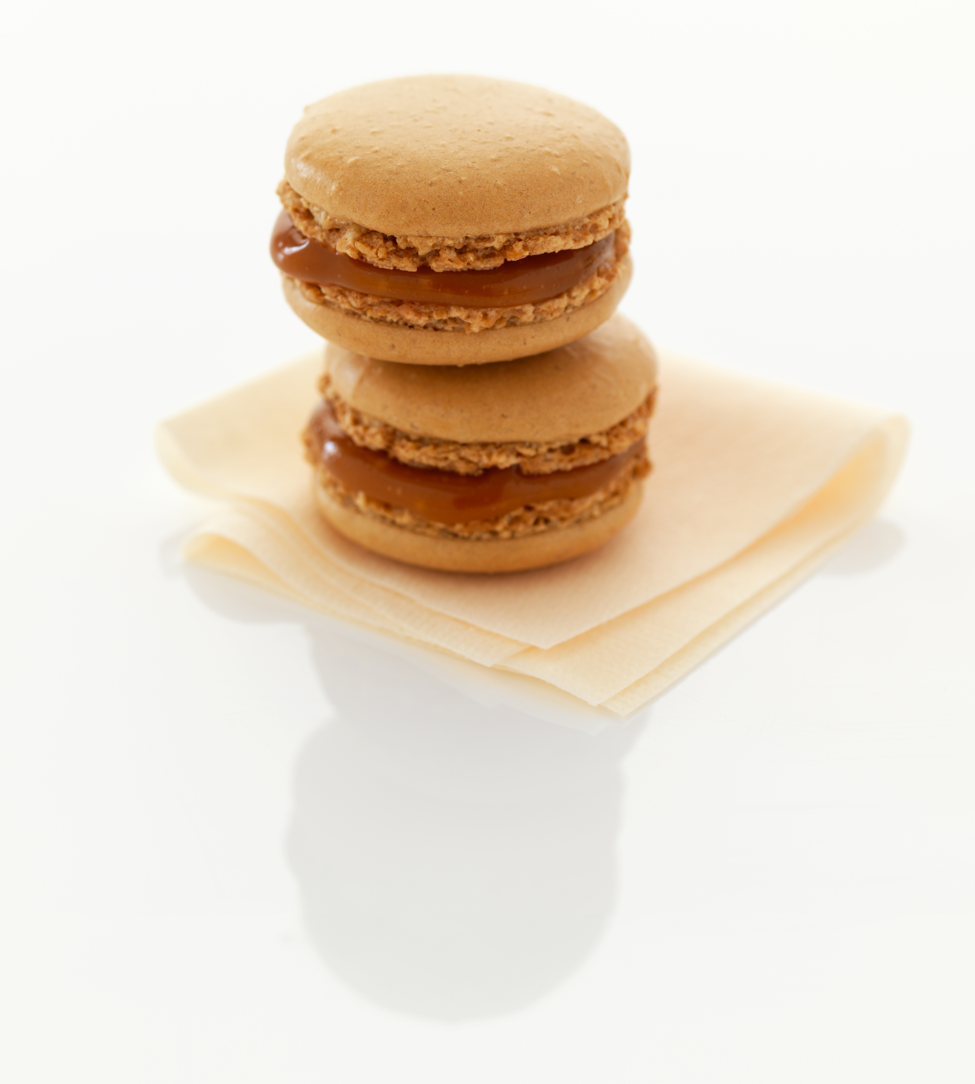 Macaron Caramel Beurre Sale Cyril Lignac Macaron caramel au beurre aux cristaux de sel de mer