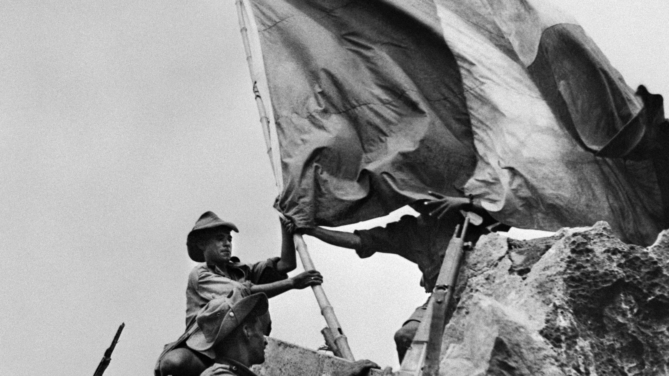 Ces Reliques De La Guerre D Indochine D Couvertes Ans Apr S Dans Les