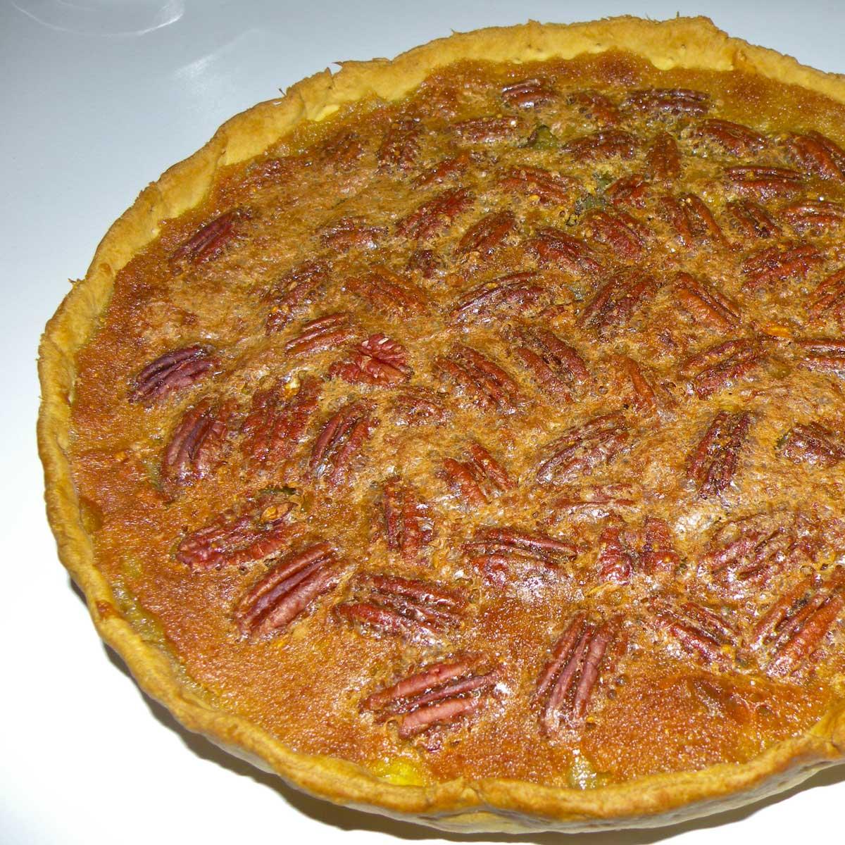 Recette tarte aux noix de pécan Cuisine / Madame Figaro Recette tarte aux noix de pécan Cuisine / Madame Figaro