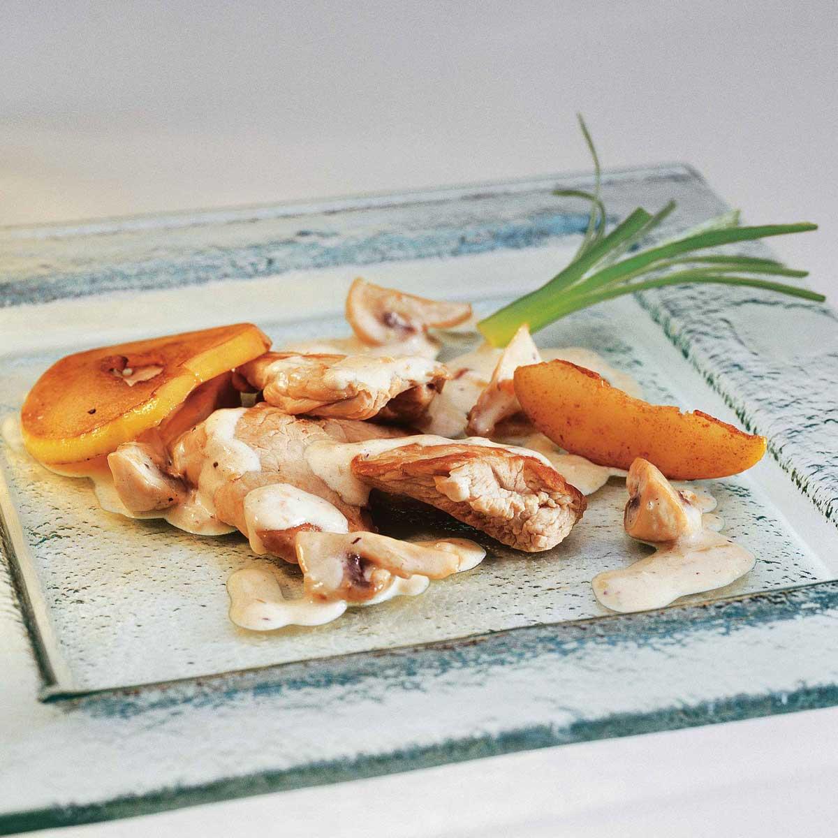 Recette emincé de veau vallée d'auge Cuisine / Madame Figaro