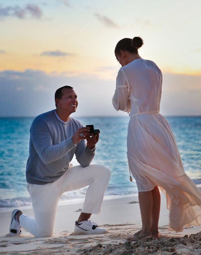 La demande en mariage de Jennifer Lopez photographiée à son insu