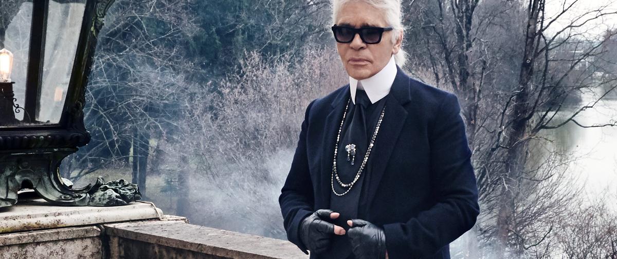 Le couturier Karl Lagerfeld est mort