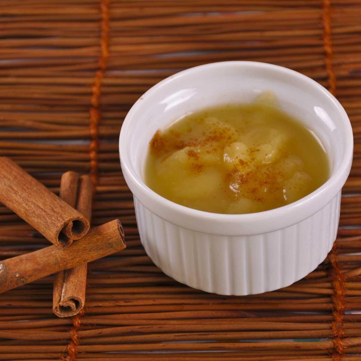 Recette compote pommecannelle Cuisine / Madame Figaro