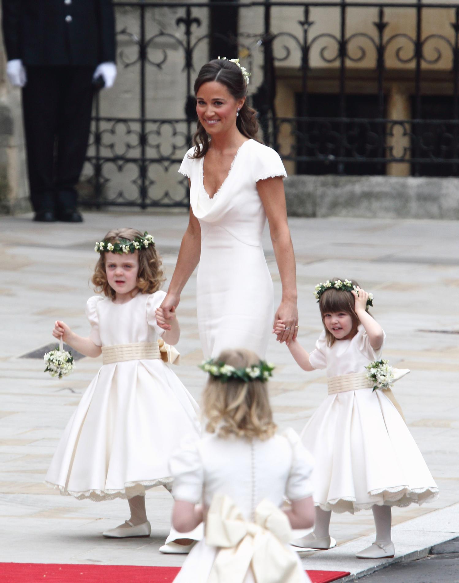 Le portrait,robot de la robe de mariée de Pippa Middleton. (Londres, 29 avril 2011.)