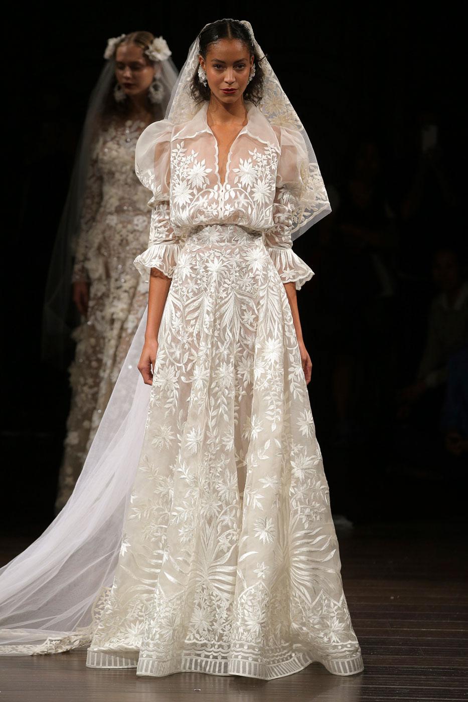 les tendances repérées à la Bridal Week de New York , Avon Livne White Robe de mariée les tendances repérées à la Bridal Week de New York , Marchesa