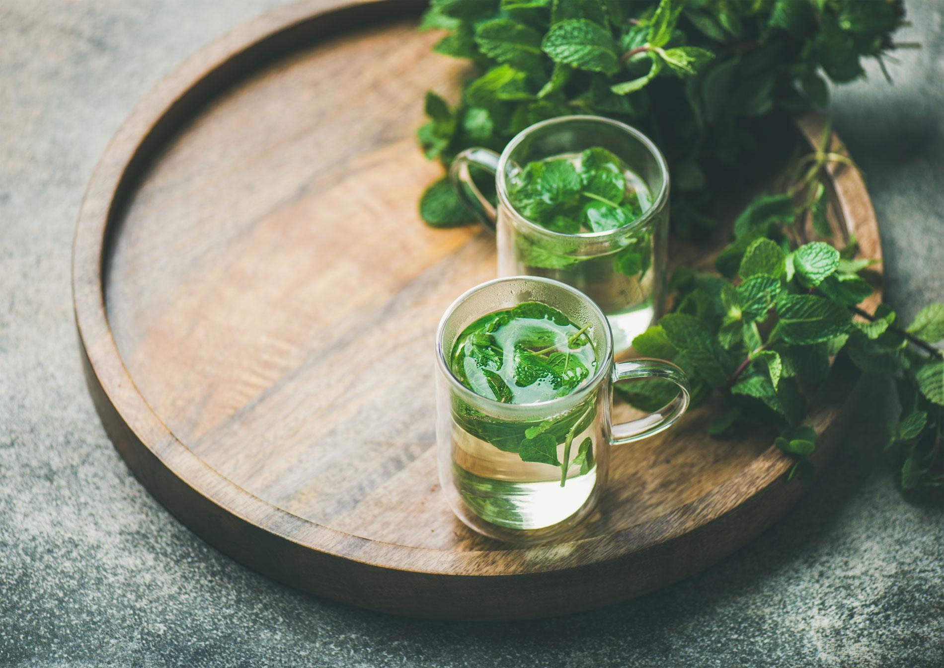 Recette thé à la menthe Cuisine / Madame Figaro Recette thé à la menthe Cuisine / Madame Figaro