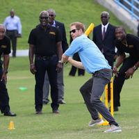 Le prince Harry, Gigi Hadid, Sylvester Stallone : la semaine people