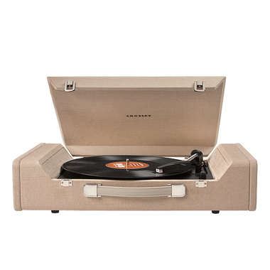 ami / Photo presse Nos idées de cadeaux pour la Fête des pères 2018 , Crosley