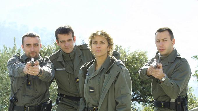Une Femme D Honneur Streaming Saison 1 Programme TV - Une femme d'honneur - Saison 1 Episode 1