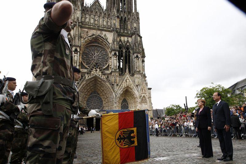 photos rencontre hollande merkel