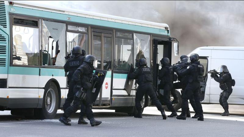 rencontre amoureuse avec policier