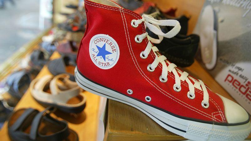 chaussure avec une etoile