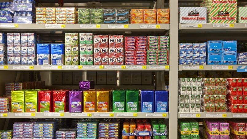 Quil y a avec les poumons et les bronches de ceux-là qui a cessé de fumer