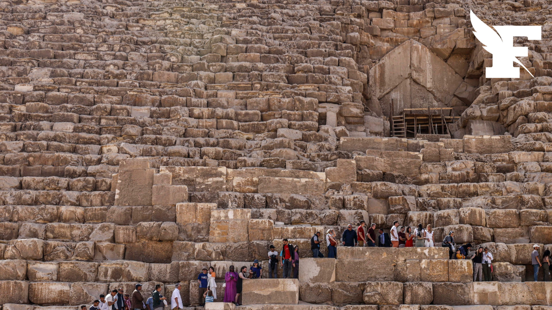 Archéologie l Égypte révèle la découverte d un tunnel à l intérieur de