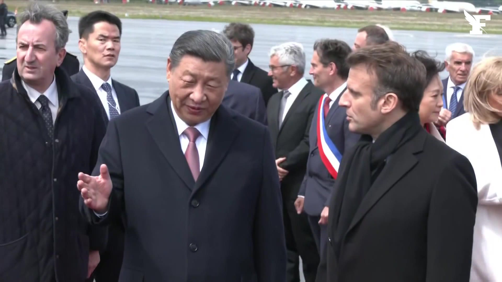 Visite De Xi Jinping En France Emmanuel Et Brigitte Macron Accueillent