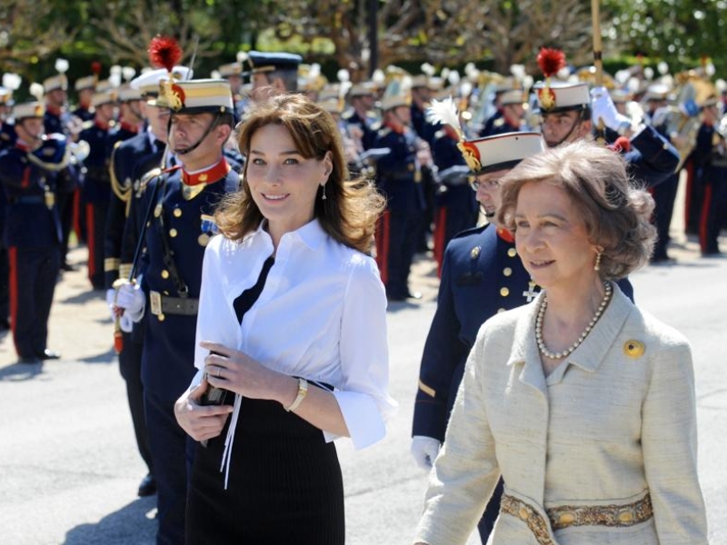 rencontre sarkozy carla