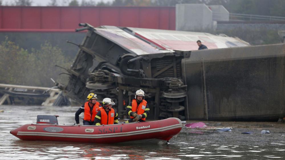 Dix Morts Apr S Le D Raillement D Un Tgv D Essai Pr S De Strasbourg