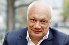 Playwright, novelist, director, Éric-Emmanuel Schmitt testifies of his conversion.