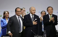 Segolène Royal, François Hollande, Laurent Fabius et Ban Ki-Moon ce matin au Bourget.