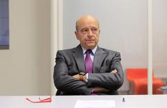 «La réponse de notre famille politique ne peut pas se résumer à “silence dans les rangs” ou à un changement de calendrier» a réagi Alain Juppé.