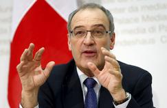 Guy Parmelin, ministre de la Défense suisse, a fait un apprentissage d'agriculteur.