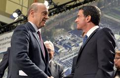 Alain Juppé et Manuel Valls ce vendredi, à Bassens (Gironde).