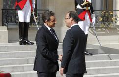 Passation de pouvoir à l'Élysée entre Nicolas Sarkozy et François Hollande, le 15 mai 2012.