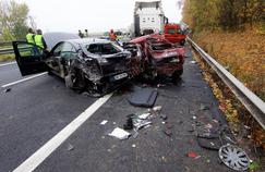 Carambolage sur l'A 23 à hauteur de Beuvry-la-Forêt (Nord), le 2 novembre 2015. Un homme de 38ans avait trouvé la mort.