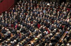 Le 16 novembre 2015, le Parlement réuni en Congrès à Versailles, trois jours après les attaques de Paris.