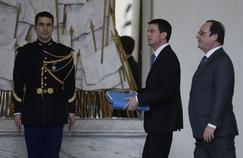 François Hollande et Manuel Valls, lors du Conseil des ministres à l'Élysée, mercredi à Paris.