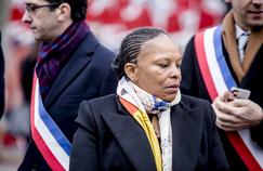 Christiane Taubira lors de l'hommage aux victimes des attentats terroristes de 2015, le 9 janvier, aux Invalides.