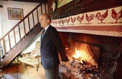 Alain Juppé, mercredi à Romillé, en Bretagne.