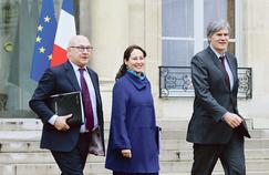 Michel Sapin (Finances), Ségolène Royal (Écologie), Stéphane Le Foll (Agriculture) devraient changer d'affectation.
