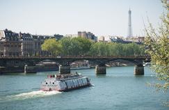 Les Vedettes du Pont Neuf, sur la Seine.