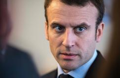 Dans un entretien au quotidien régional Le Dauphiné, publié vendredi, il assure que le fait d'avoir été nommé par François Hollande au ministère de l'Économie n'en fait pas «son obligé».