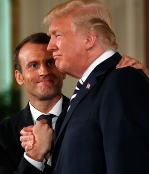 Emmanuel Macron et Donald Trump.