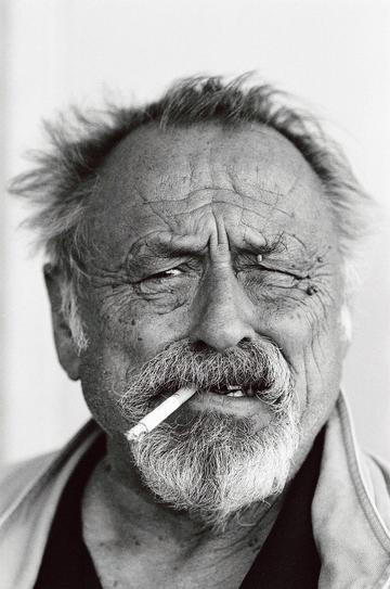 <b>Jim Harrison</b> en mars 2006. - XVMe5583956-f438-11e5-bd5f-d6e303d50929-360x543