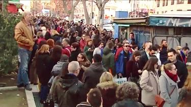 Madrid : un kilomètre de queue pour déposer son CV dans un palace