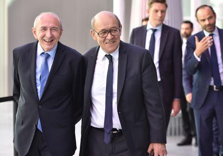Gérard Collomb et Jean-Yves Le Drian: deux frères à des postes clés du gouvernement.