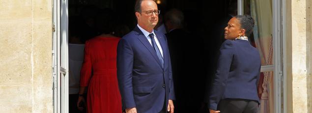 Arrivée de Christiane Taubira à l'Élysée, le 1er aout 2015, lors d'un séminaire gouvernemental présidé par François Hollande.