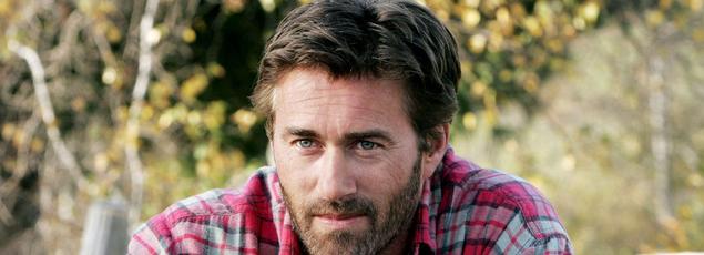 "Why filmmaker he has not shown the murders committed by the Americans?" Railed the Canadian actor Roy Dupuis.