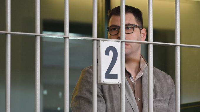 XVM3b821fa2-bb09-11e7-84bd-9fcc34cb6a52.