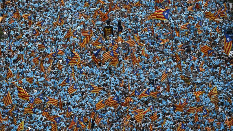 Près d'un million et demi selon les organisateurs et trois fois moins selon le gouvernement espagnol, la manifestation qui a célébré la journée nationale a de toute façon été un succès et pèsera sans doute dans le scrutin du 27 septembre.
