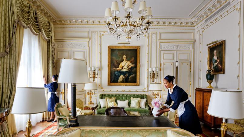 Dans une suite du Ritz s