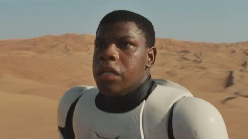 John Boyega joue un des rôles principaux, celui de Finn, dans le septième épisode sur les écrans le 18 décembre.